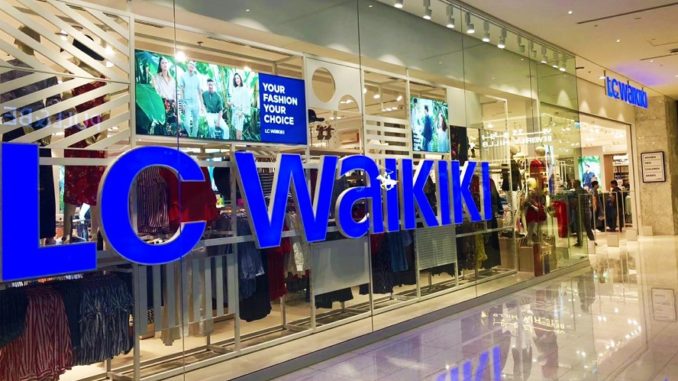 LC Waikiki Dubai Mall - Grand Opening