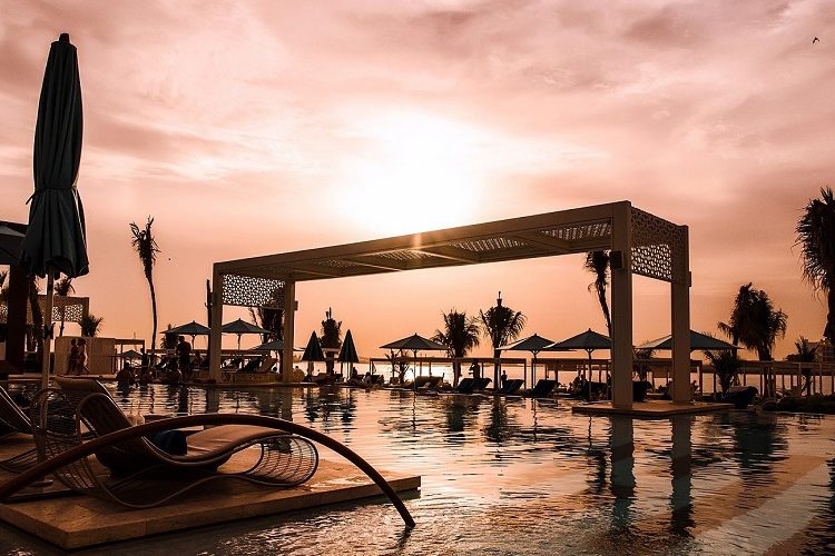 Drift Beach Dubai sunset; the temptation!
